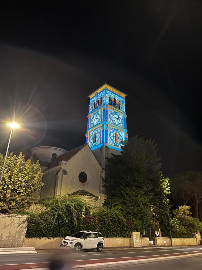 Trianon Palace Cannes Esterno foto